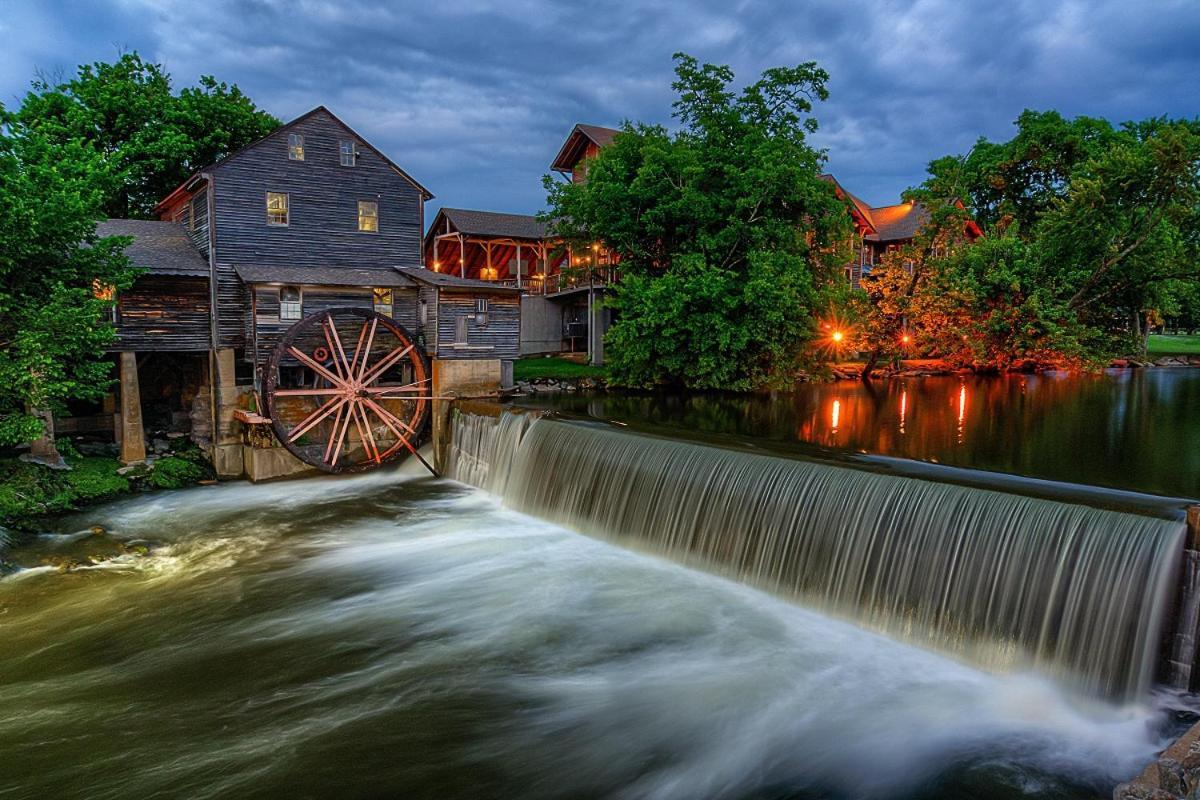 Amazing Grace-1089 Of Free Area Attraction Tickets For Each Paid Day!!! Villa Sevierville Eksteriør billede